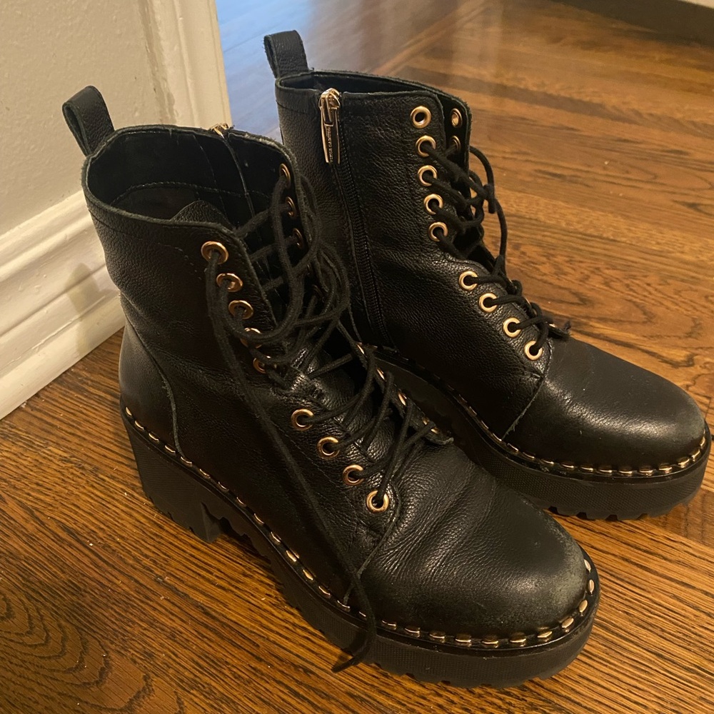 Vince Camuto Mecale Combat Boot size 6.5 Black Leather